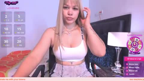 daniela online show from 08.08.26