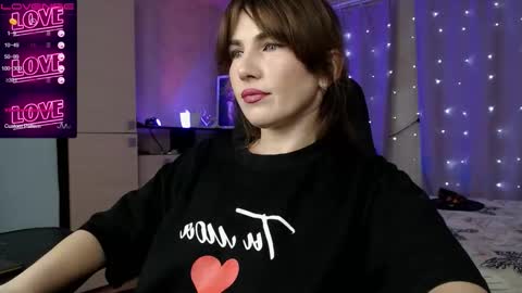 Snapshot of danielacooperx chatting on 10.20.25 Daniela Cooper online show from 10.20.25