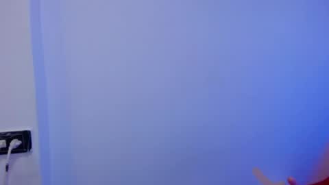 danielajall  independent online show from 03.26.26