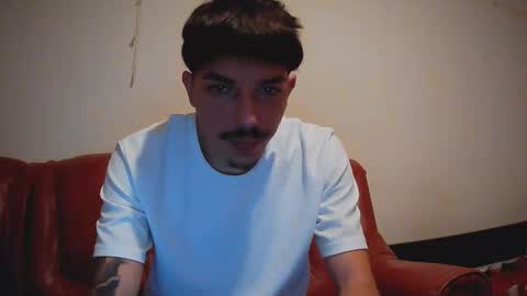 Snapshot of danielito321810 chatting on 03.04.26 danielito321810 online show from 03.04.26