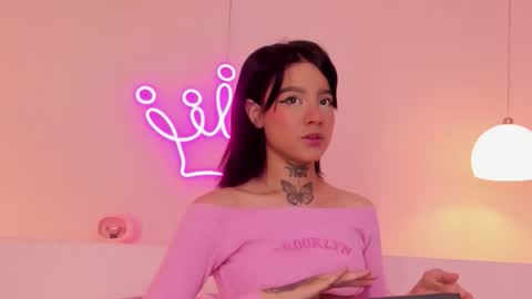 Snapshot of danielle_castillo chatting on 02.28.26 danielle_castillo online show from 02.28.26