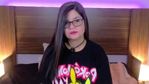 Snapshot of daniellerain chatting on 07.26.26 daniellerain online show from 07.26.26