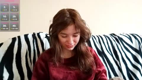 Snapshot of daniellevaulet chatting on 12.19.25 Mia online show from 12.19.25