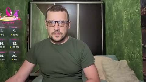 Snapshot of danielocool chatting on 06.15.26 DanieloCool online show from 06.15.26