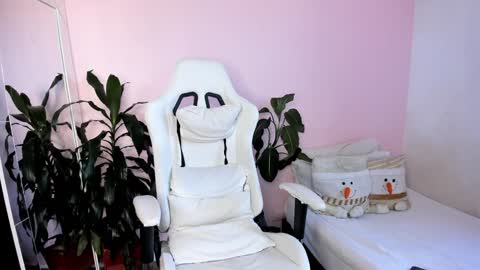 Daniela  online show from 12.12.24