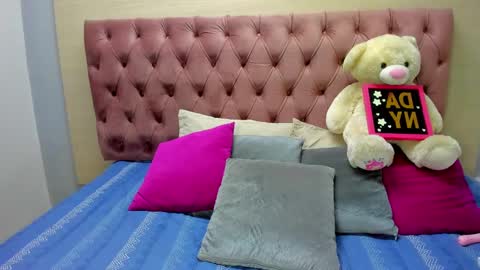 Snapshot of daniibelluci chatting on 02.12.25 DaniiBelluci online show from 02.12.25