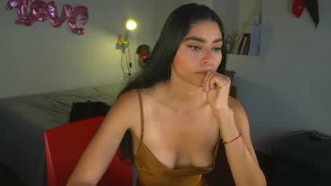Snapshot of daniisla chatting on 06.28.26 danalle .. online show from 06.28.26