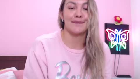 K A R O L online show from 12.15.24