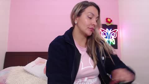 K A R O L online show from 01.16.25