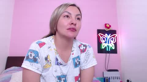 K A R O L online show from 02.19.25