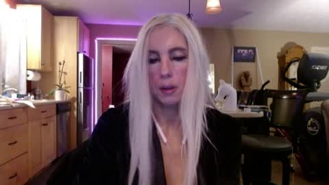 DanikaWhite69 online show from 04.22.26