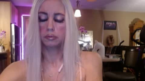 Snapshot of danikawhite69 chatting on 07.26.26 DanikaWhite69 online show from 07.26.26