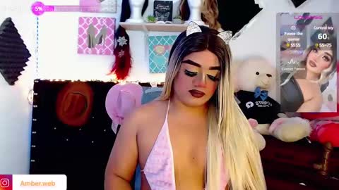 Snapshot of danipein chatting on 03.11.25 danipein online show from 03.11.25