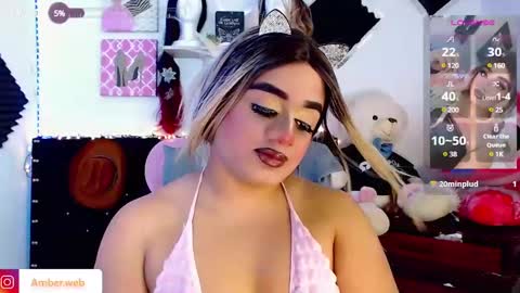 Snapshot of danipein chatting on 03.11.25 danipein online show from 03.11.25