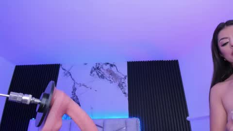 Dani Phonenix online show from 01.16.26