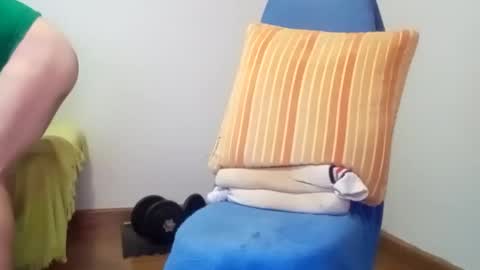 Snapshot of daniroca8 chatting on 12.05.25 daniroca8 online show from 12.05.25