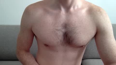 Snapshot of danishguysdicks chatting on 02.14.25 Buzzy online show from 02.14.25