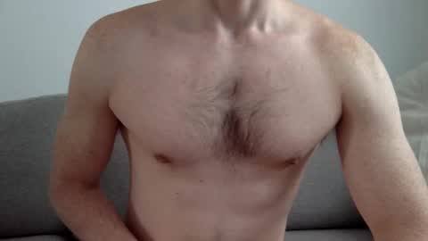 Snapshot of danishguysdicks chatting on 02.20.25 Buzzy online show from 02.20.25