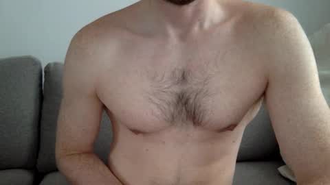 Snapshot of danishguysdicks chatting on 02.20.25 Buzzy online show from 02.20.25