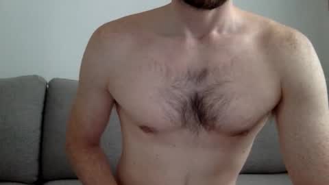 Snapshot of danishguysdicks chatting on 09.19.25 Buzzy online show from 09.19.25