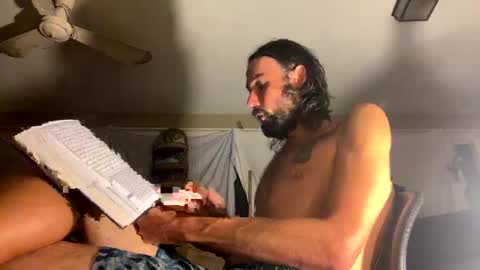 Snapshot of daniszyramaer chatting on 12.16.24 ZyRaMaxx online show from 12.16.24