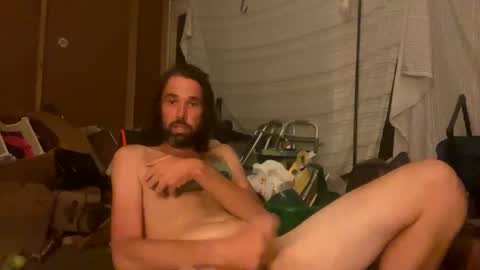 Snapshot of daniszyramaer chatting on 02.23.25 ZyRaMaxx online show from 02.23.25