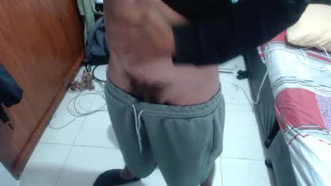 Snapshot of danivoyeur21 chatting on 02.27.26 daniel segura online show from 02.27.26