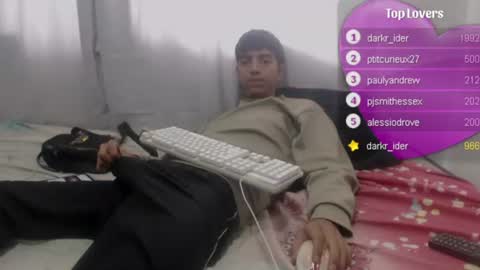 Snapshot of danivoyeur21 chatting on 06.20.26 daniel segura online show from 06.20.26