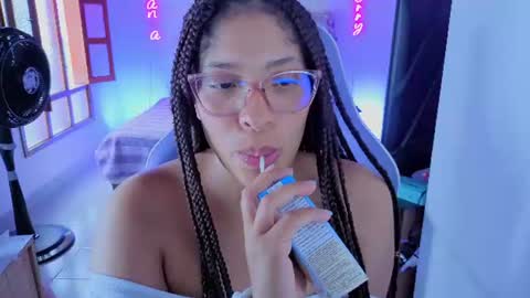 Snapshot of danna_berry chatting on 07.28.26 DannaBerry online show from 07.28.26