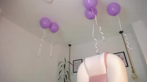Snapshot of danna_rouse_ chatting on 05.16.26 Danna online show from 05.16.26