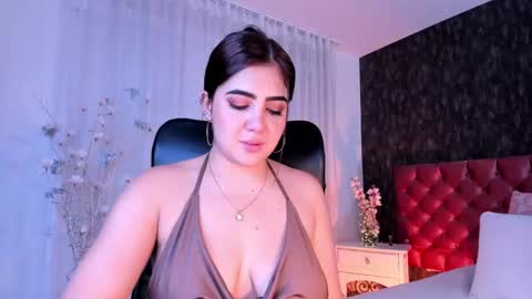 Danna online show from 02.25.25