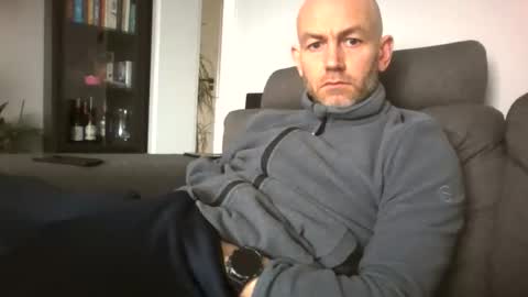 danny81boy online show from 04.13.26