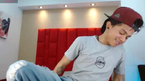 Danny online show from 11.11.25