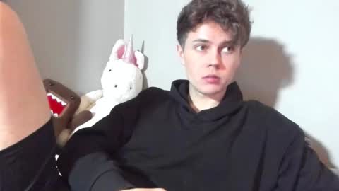 Snapshot of danny_love01 chatting on 03.10.25 danny online show from 03.10.25