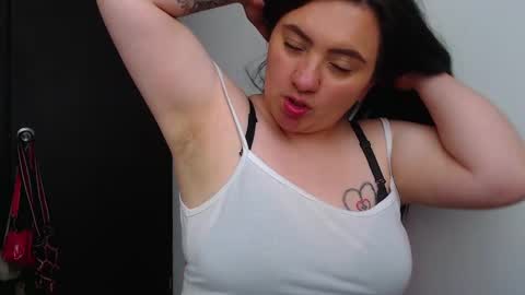 Snapshot of dannyroussette chatting on 03.11.25 Follow me  Control lovense free D online show from 03.11.25