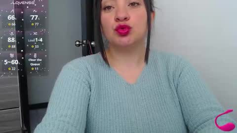 Snapshot of dannyroussette chatting on 10.23.25 Follow me  Control lovense free D online show from 10.23.25