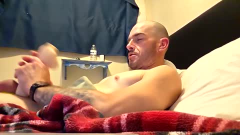 Snapshot of dannytabb1 chatting on 10.06.25 dannytabb1 online show from 10.06.25