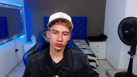 Snapshot of dante_tompson chatting on 01.29.25 Dante online show from 01.29.25