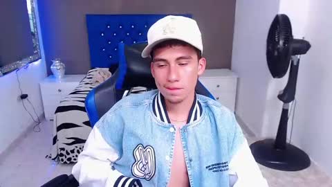 Snapshot of dante_tompson chatting on 02.06.25 Dante online show from 02.06.25