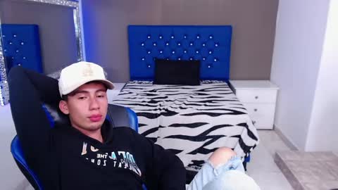 Snapshot of dante_tompson chatting on 02.07.25 Dante online show from 02.07.25