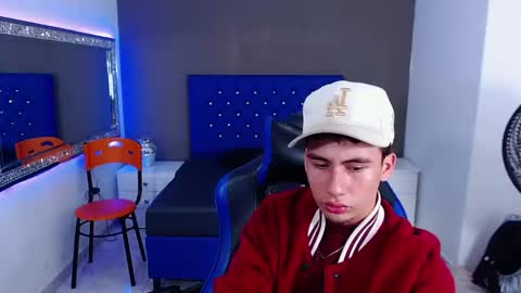 Snapshot of dante_tompson chatting on 02.10.25 Dante online show from 02.10.25