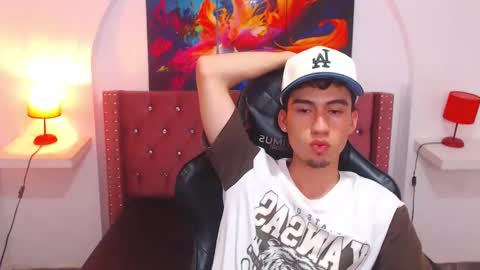 Snapshot of dante_tompson chatting on 03.04.25 Dante online show from 03.04.25