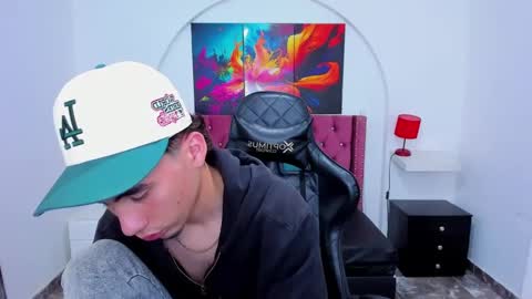 Snapshot of dante_tompson chatting on 03.07.25 Dante online show from 03.07.25