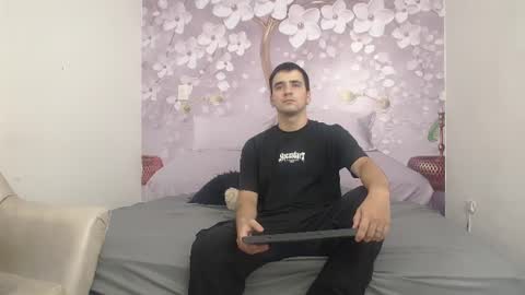 Snapshot of dantee_dark chatting on 06.12.26 DANTE DARK online show from 06.12.26