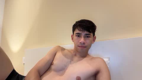 Snapshot of dantehotwink chatting on 10.12.25 dantehotwink online show from 10.12.25