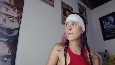 Snapshot of dany_candyy chatting on 11.19.25 Dani online show from 11.19.25