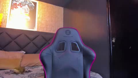 Dany online show from 10.23.25