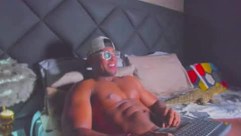 Dany online show from 11.22.25