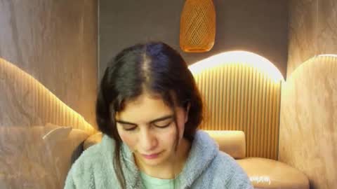 Dany online show from 10.17.25