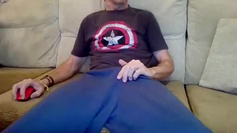 Snapshot of danydotado chatting on 01.23.25 danydotado online show from 01.23.25